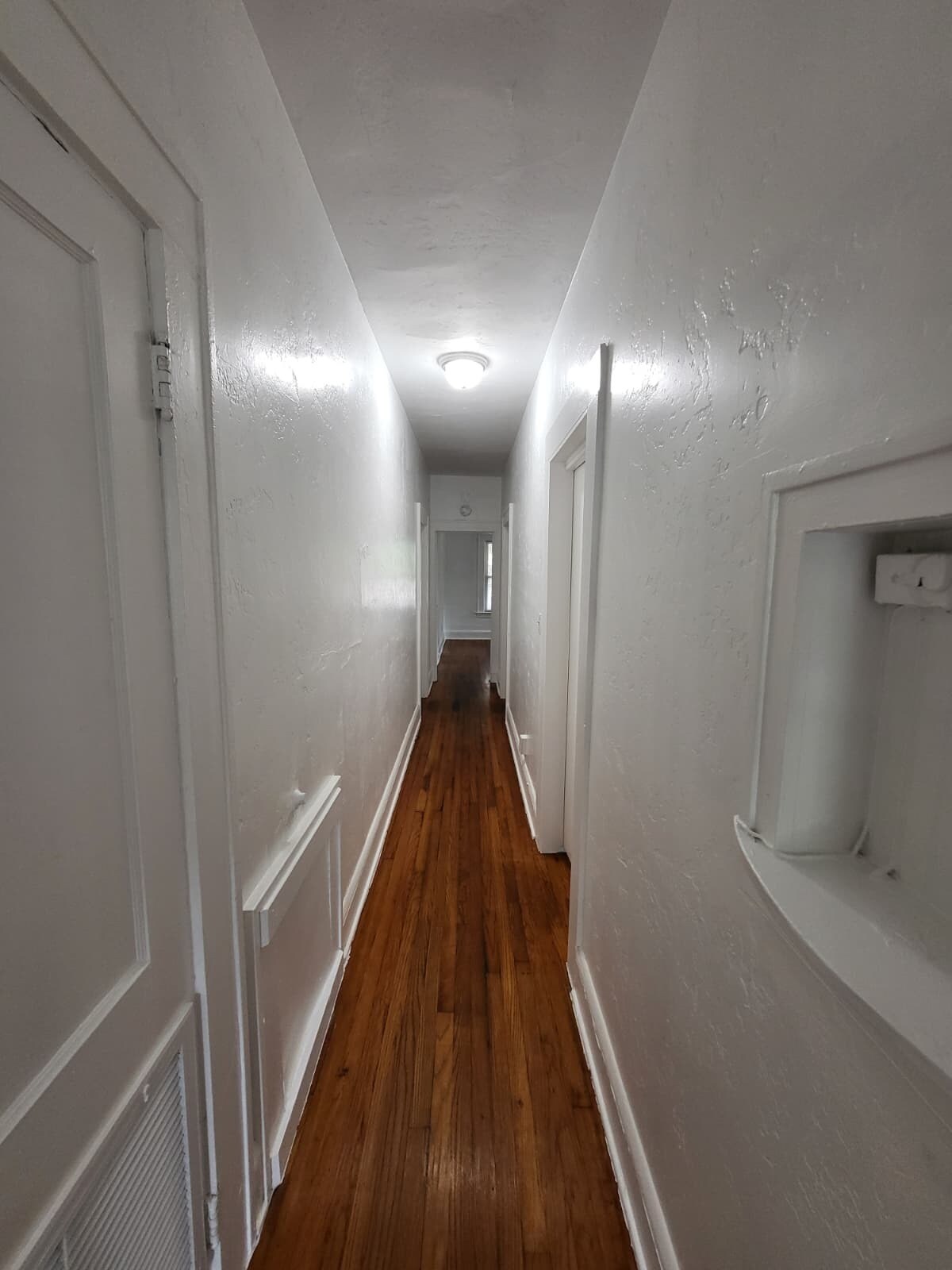 Building Photo - 4548 Notter Ave