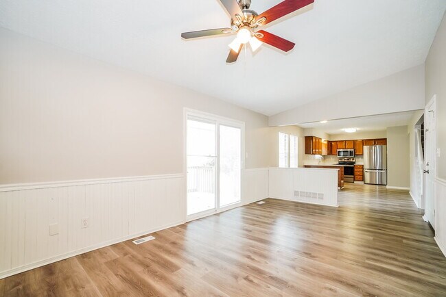 Building Photo - 450 Meadows Blvd