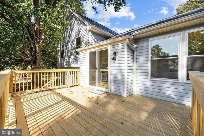 Building Photo - 10290 S Grant Ave