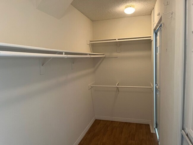 Building Photo - 4 bedroom Home in the heart of Temecula