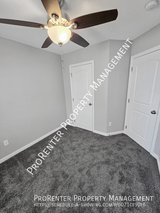 Building Photo - 480 W 2650 N