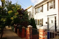 Building Photo - 53-52-83 72nd Pl