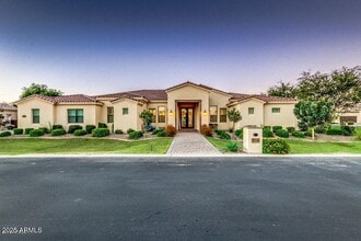 Building Photo - 2836 E Carob Dr