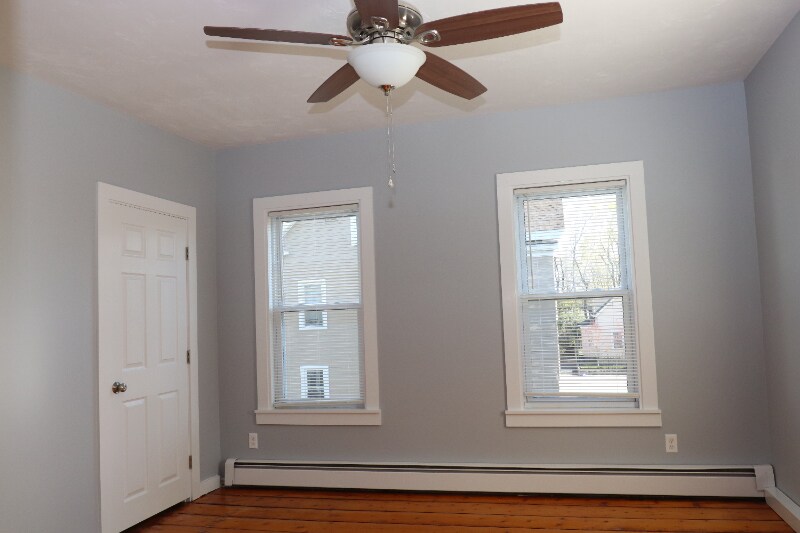 Building Photo - 22 Forest St