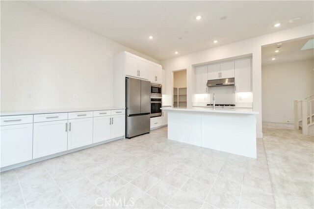 Building Photo - 31983 Paseo Bridal