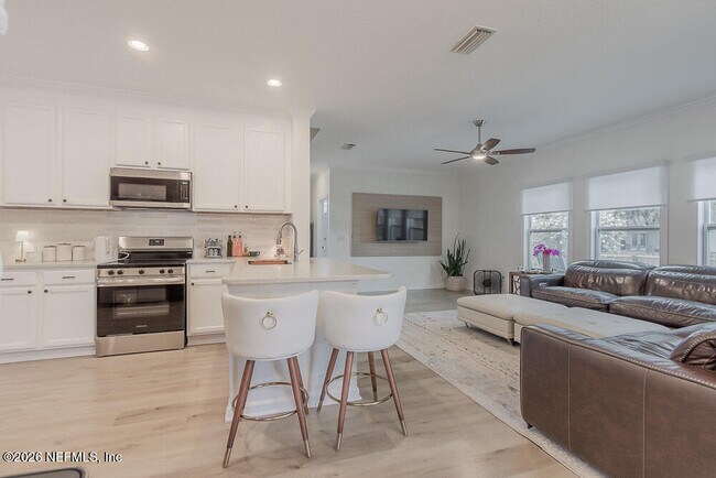 Building Photo - 1432 Greyfield Dr