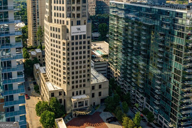 Building Photo - 3376 Peachtree Rd NE