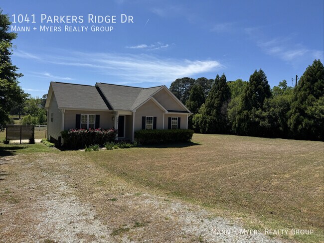 Building Photo - 1041 Parkers Ridge Dr