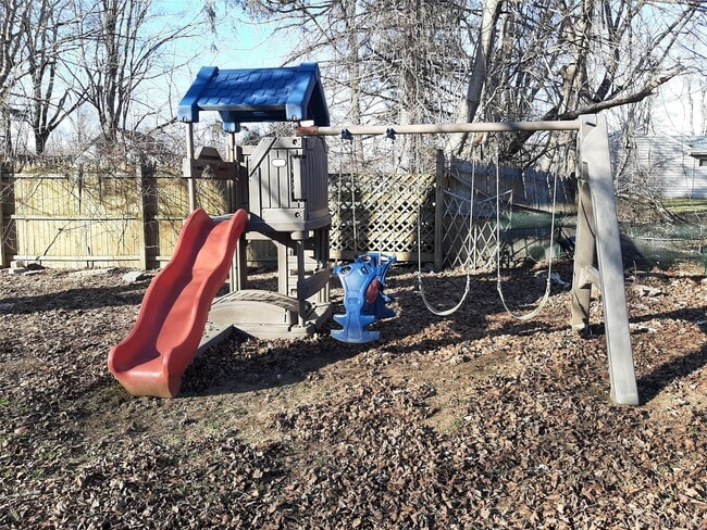 Building Photo - 1288 NY-9G