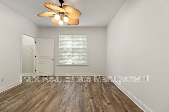 Building Photo - 511 Ives Ct