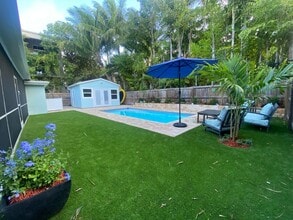 Building Photo - 131 N Ocean Ln