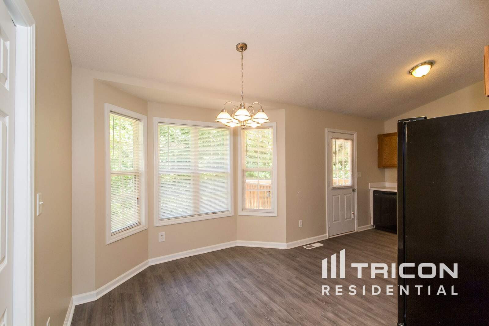 Building Photo - 271 Carthage Blvd