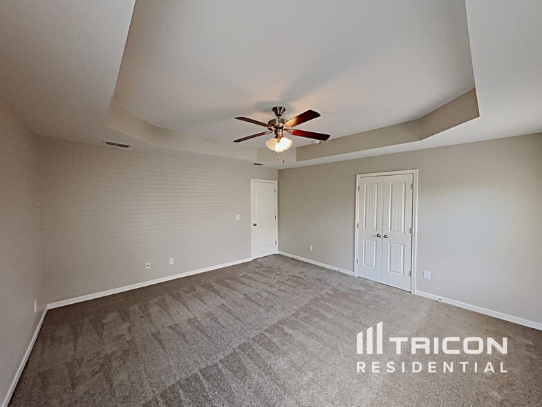 Building Photo - 1036 Solomon Ln
