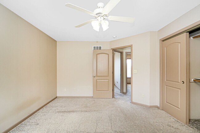 Building Photo - Gorgeous Family home for Rent!