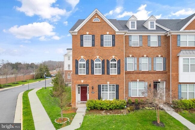 Building Photo - 42988 Atoka Manor Terrace