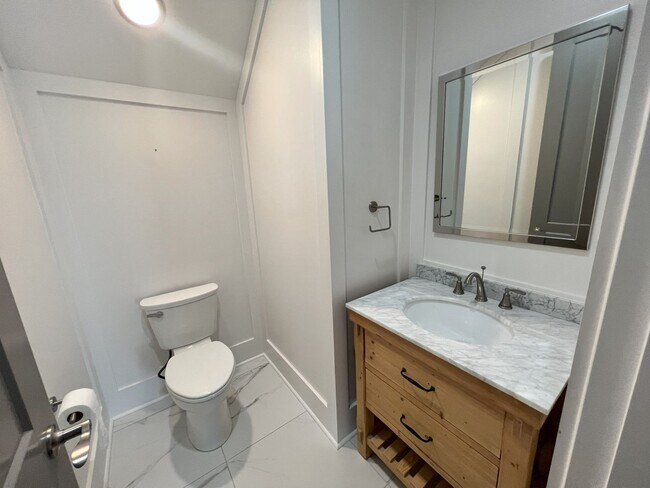 Building Photo - 264 Palmetto Harbour Dr