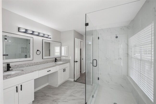 Building Photo - 4523 Waterfall Way