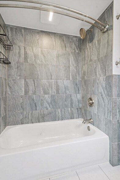 Building Photo - 3845 Douglas Dr N