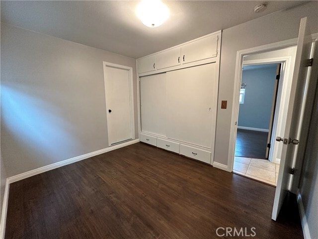 Building Photo - 903 W Olive Ave