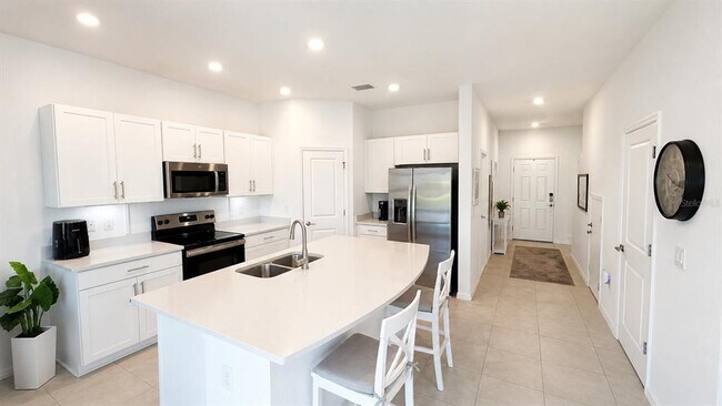 Building Photo - 5698 Archipelago St