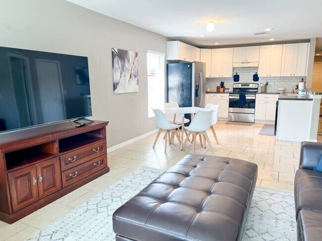 Building Photo - 37132 Grassy Hill Ln