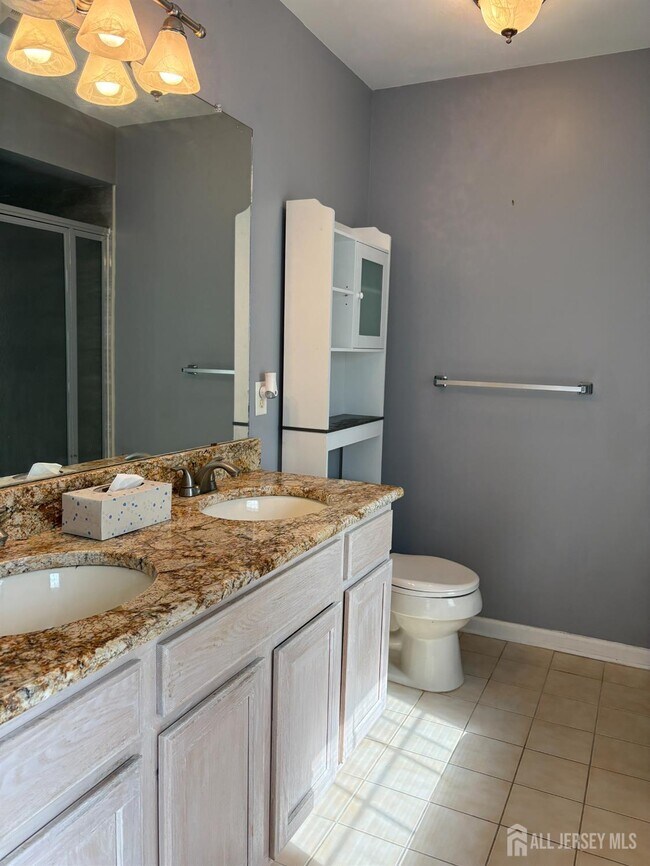 Building Photo - 30 Palmetto Way