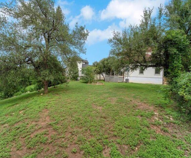 Building Photo - 15004 Robin Ct