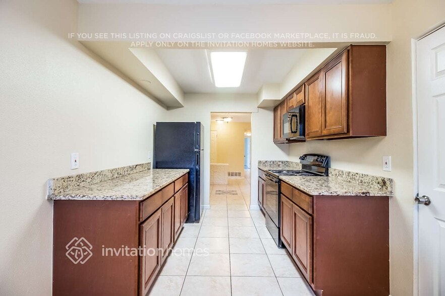 Building Photo - 1546 Peruvian Ln