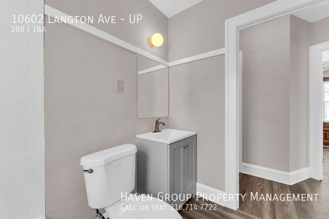 Building Photo - 10602 Langton Ave