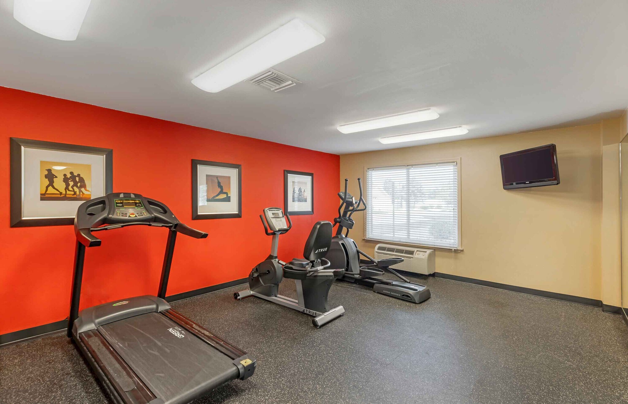 Building Photo - Furnished Studio-Denver - Aurora North