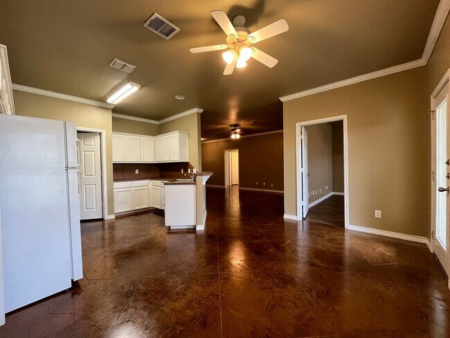 Building Photo - 3045 Palomino Trail