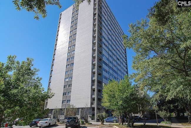 Building Photo - sp092