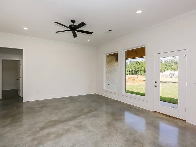 Building Photo - 136 Shelby Mae Cir