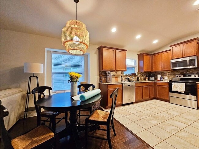 Building Photo - 18205 Bandelier Dr