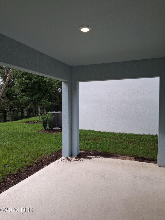 Building Photo - 663 Birdswill Ln