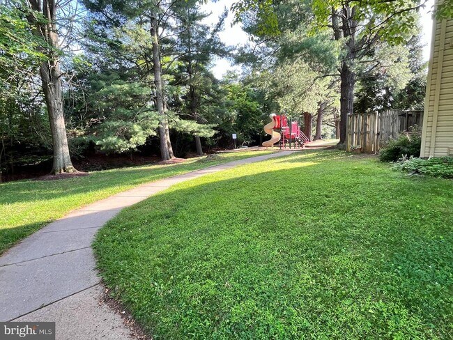 Building Photo - 7766 Epsilon Dr
