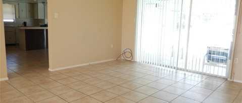 Building Photo - 2052 Norfolk Dr