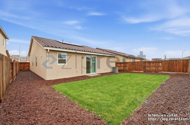 Building Photo - 4612 Irma Dr