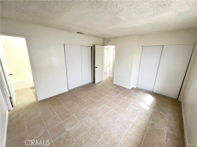 Building Photo - 16214 Juniper St