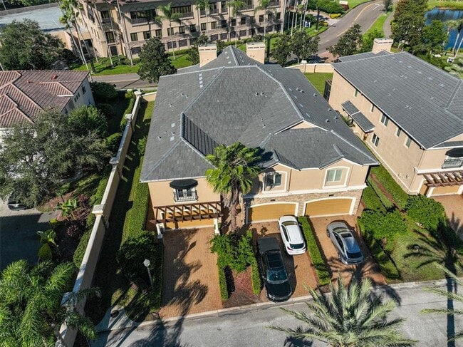 Building Photo - 602 Saxony Blvd