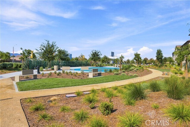 Building Photo - 12903 Paradiso Dr