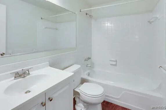 Building Photo - 4457-4457-05 Chestnut Ridge Rd