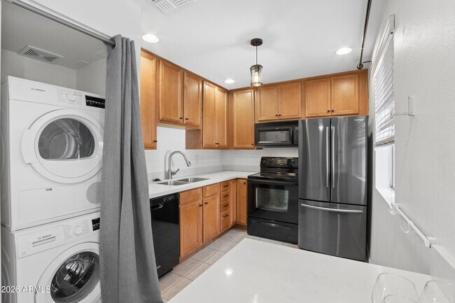 Building Photo - 4354 N 82nd St