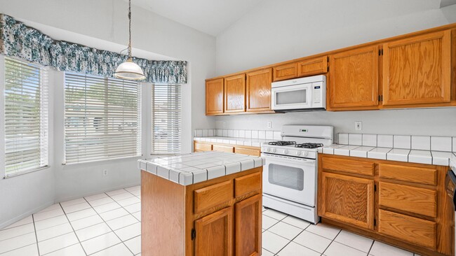 Building Photo - Charming 3 bedroom home in Pheasant Run