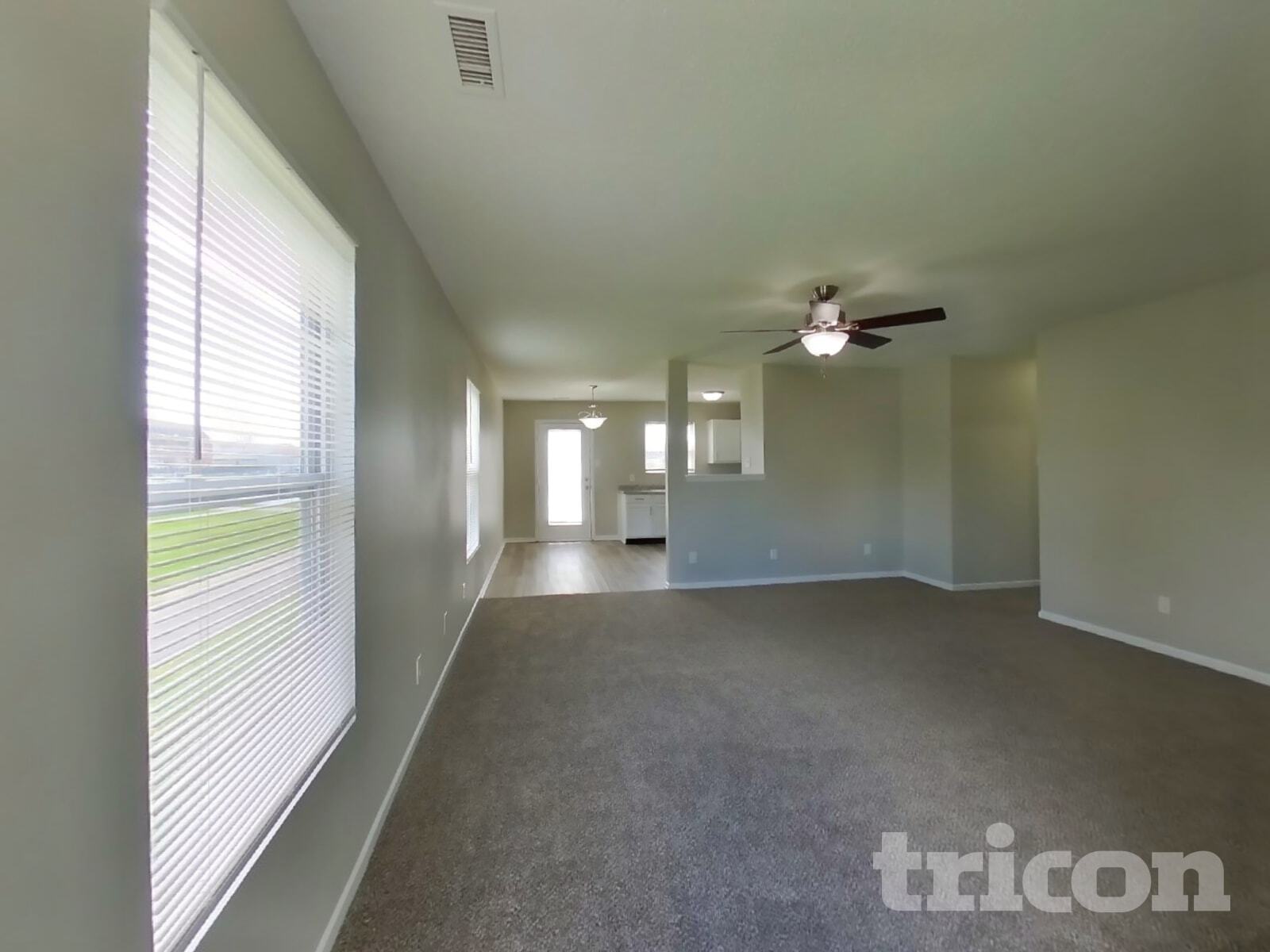 Building Photo - 2869 Ludwig Dr