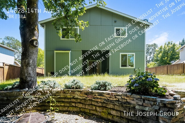 Building Photo - 14828 14th Ave S