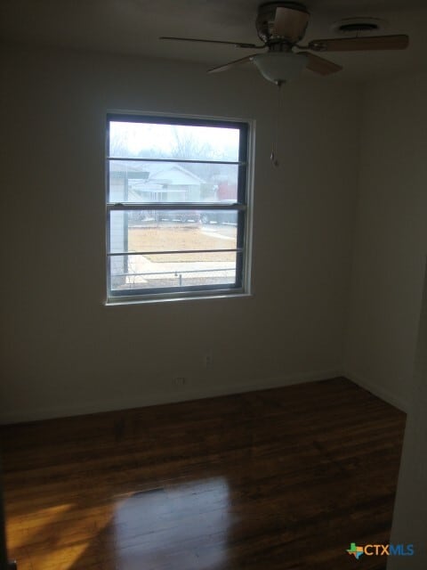 Building Photo - 205 E Voelter Ave