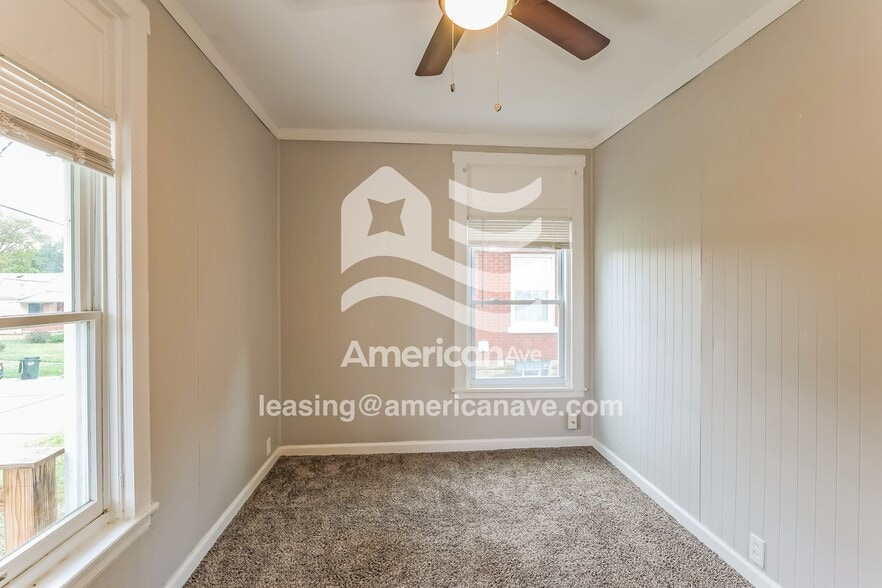Building Photo - 610 Orchard St
