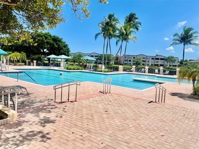 Building Photo - 9767 N Belfort Cir