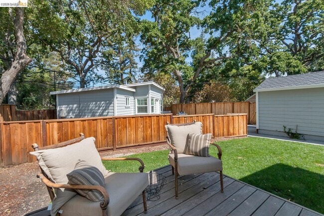 Building Photo - 3484 Moraga Blvd